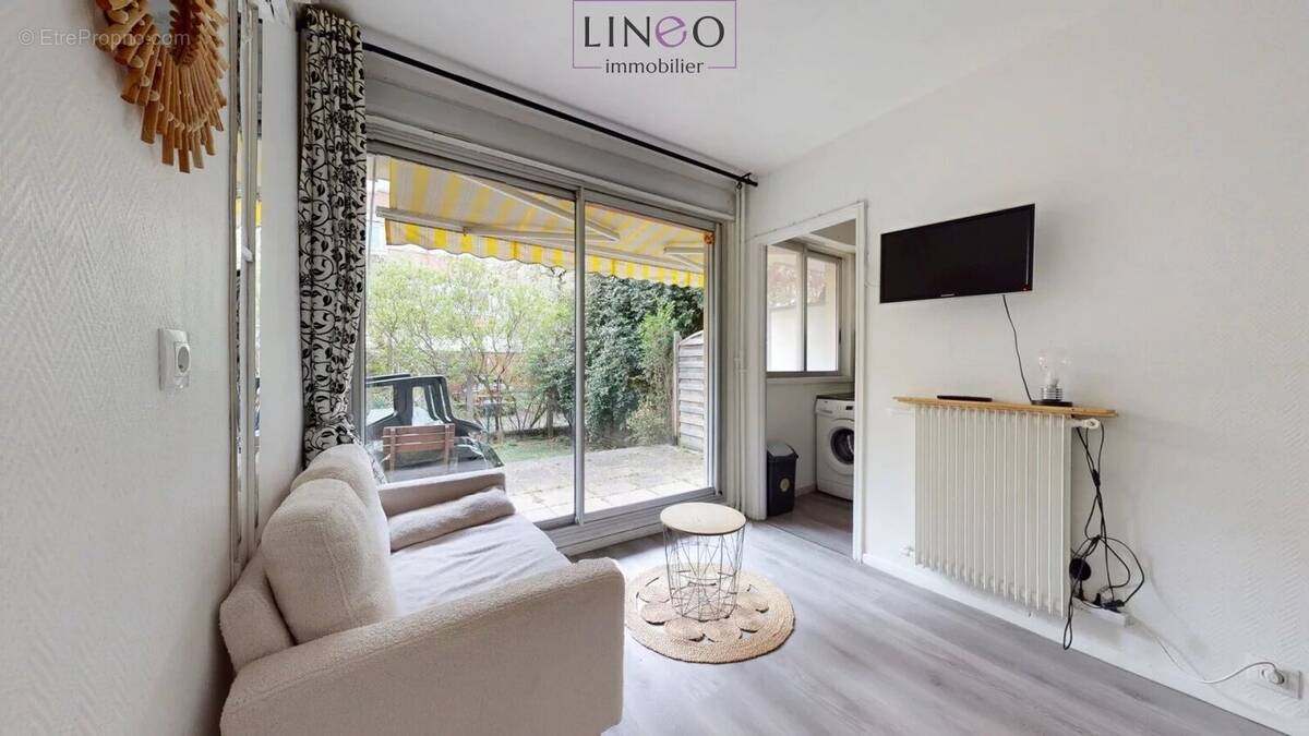 Appartement à MAISONS-ALFORT