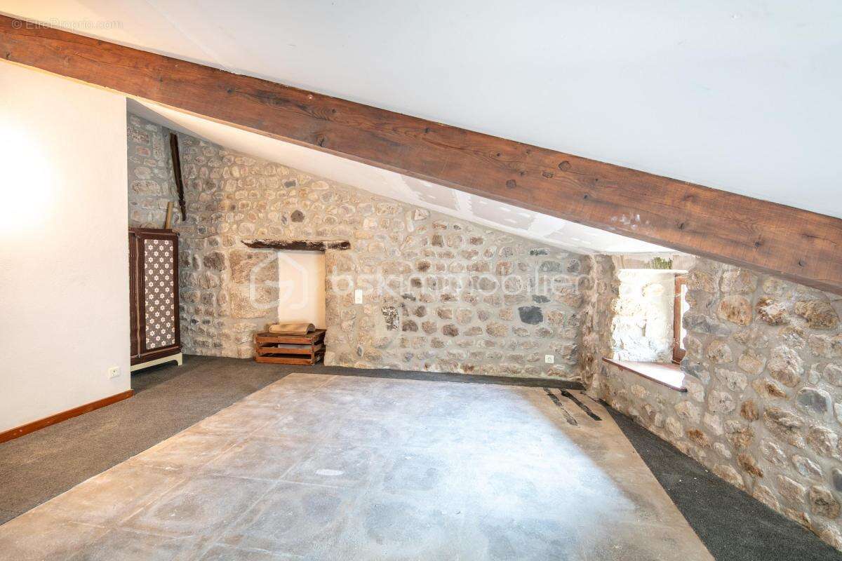 Maison de village - photo 12