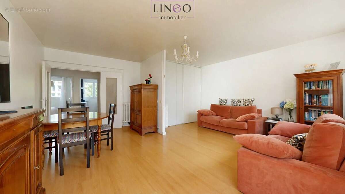 Appartement à THIAIS