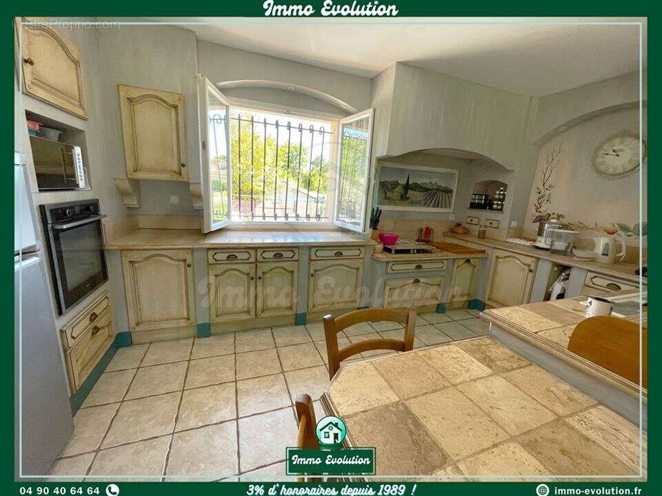 Maison 117 m² à Sainte-Cecile-Les-Vignes  - photo 3