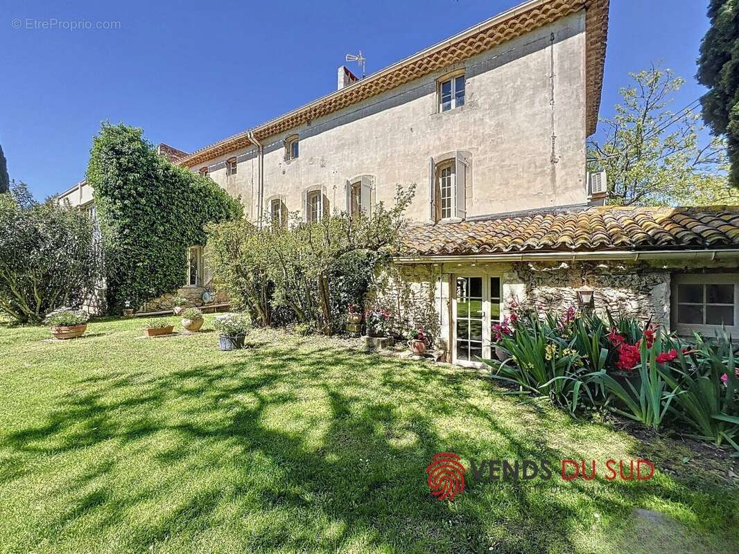 Maison à COLOMBIERS