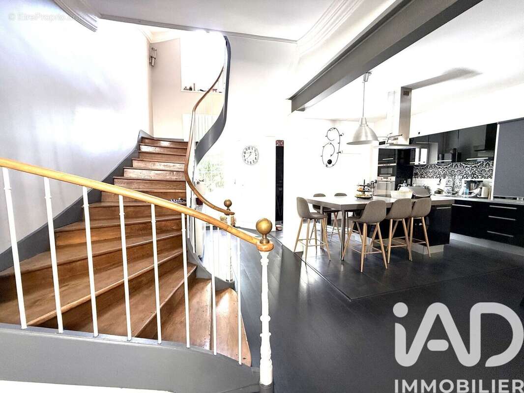 Photo 4 - Maison à LAVAL