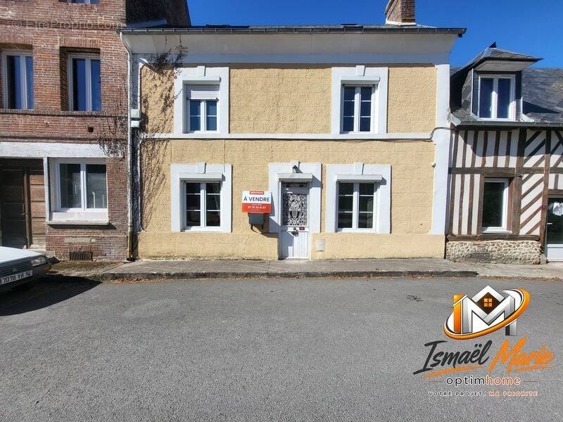 Maison à COURTONNE-LES-DEUX-EGLISES