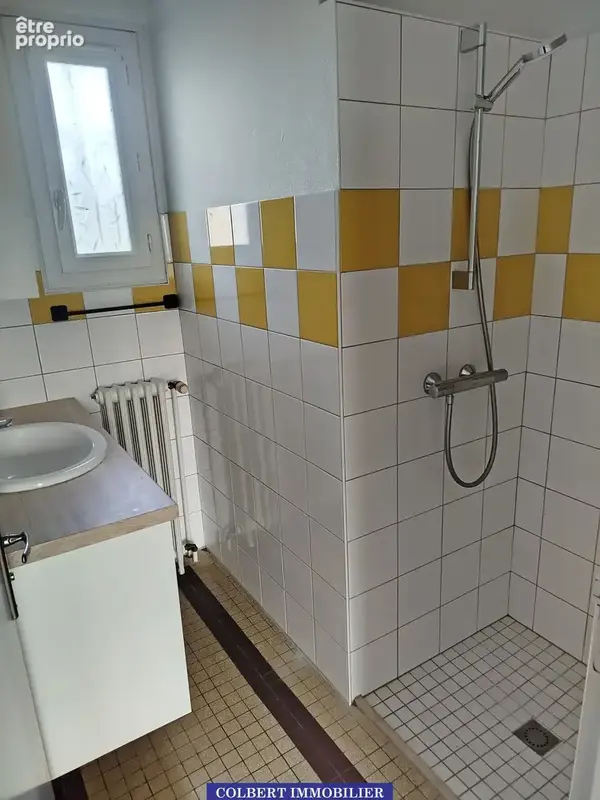 Maison rénovée avec sous-sol total et jardin - photo 6