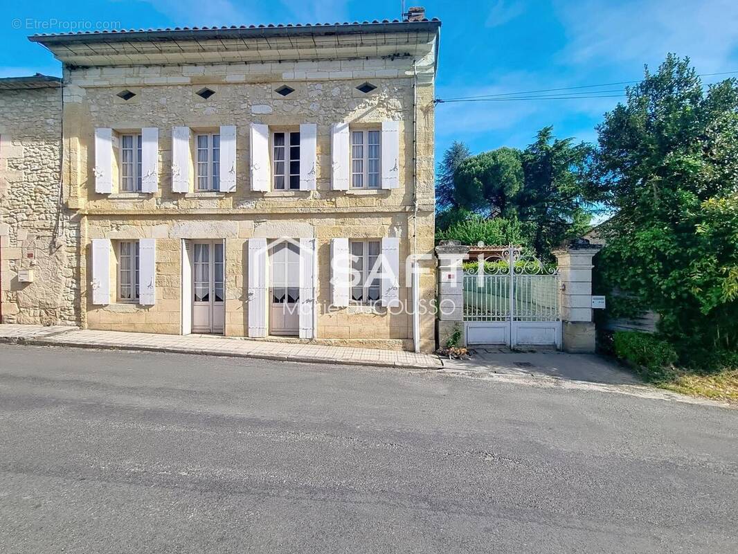 Photo 1 - Maison à MONTCARET