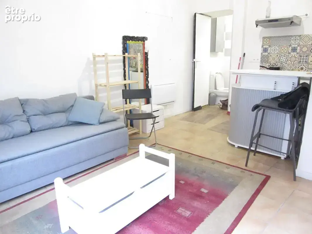 Immeuble  avec T3 terrasse, T2, local commercial, et deux garages dont 1 aménagé - photo 6