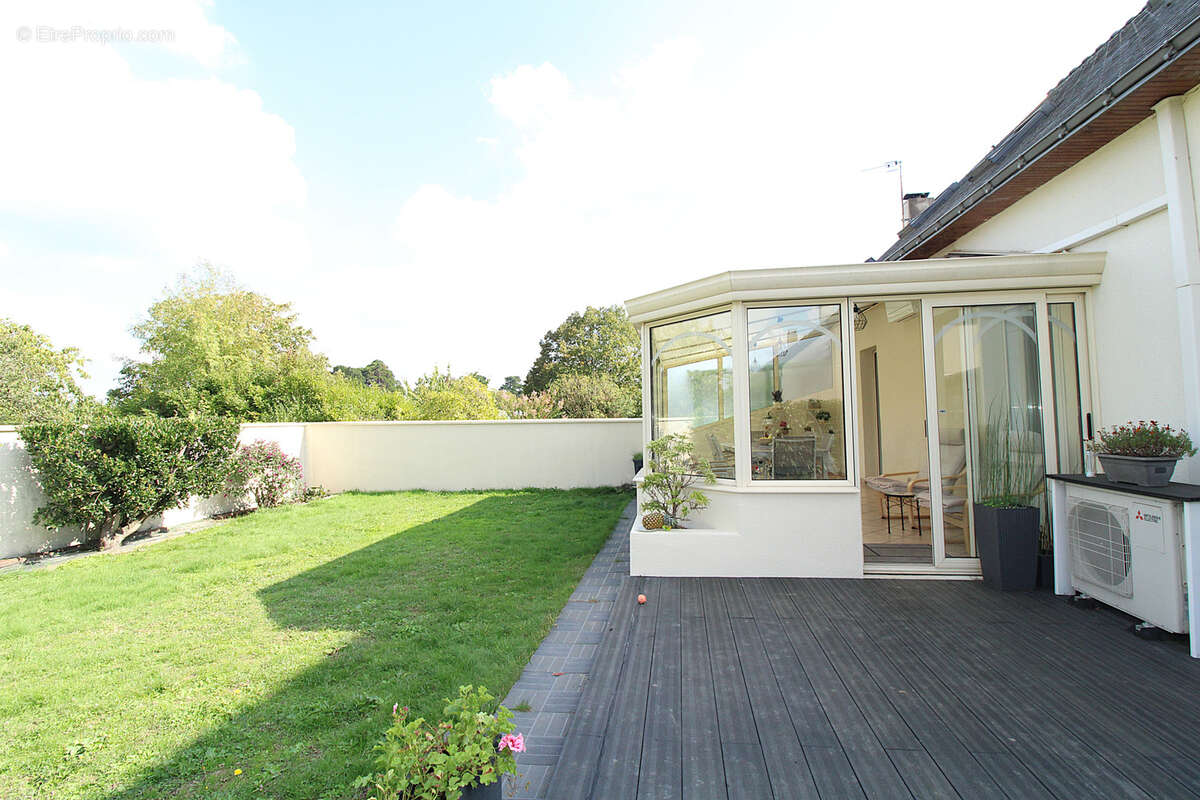 Maison à SAINT-BARTHELEMY-D&#039;ANJOU