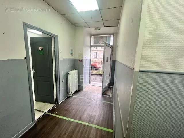 Commerce à VINCENNES