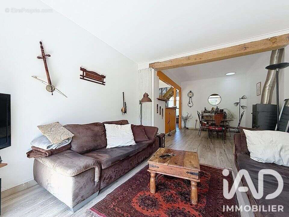 Maison 104 m² à Massy  - photo 3