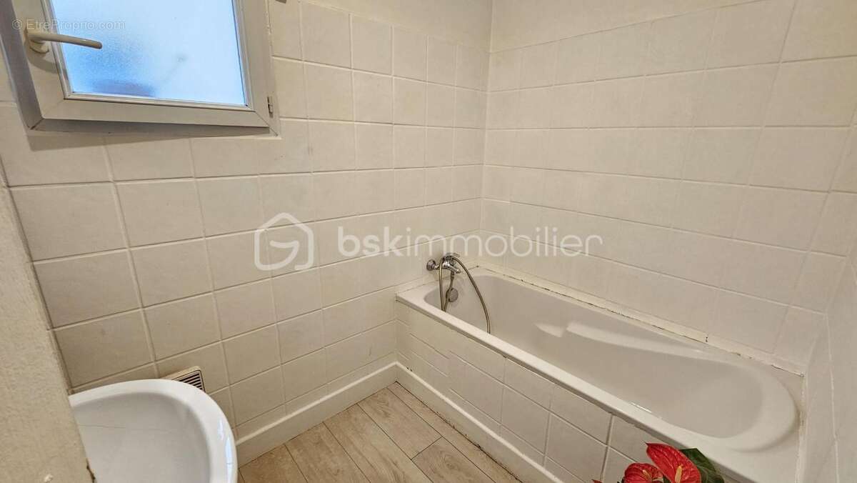 Appartement à CLICHY-SOUS-BOIS