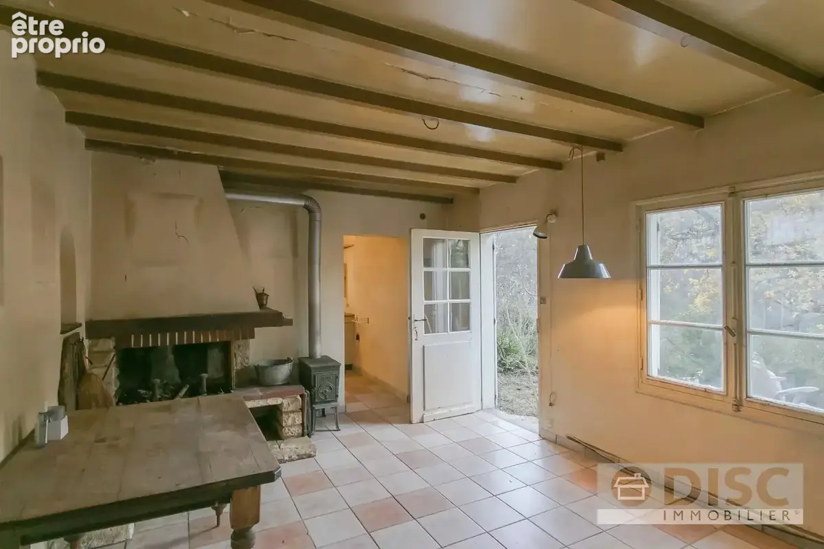 Maisonnette à rénover avec belles vues sur la vallée - photo 4