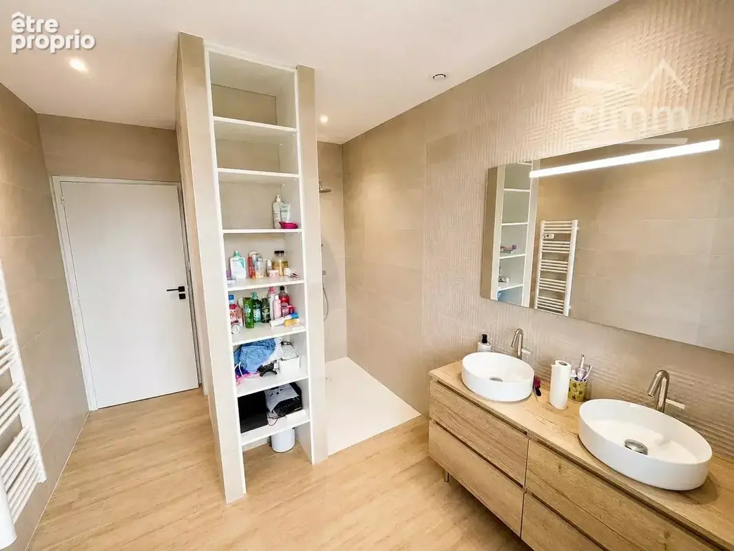 Villa recente 3 chambres montrond les bains - photo 12