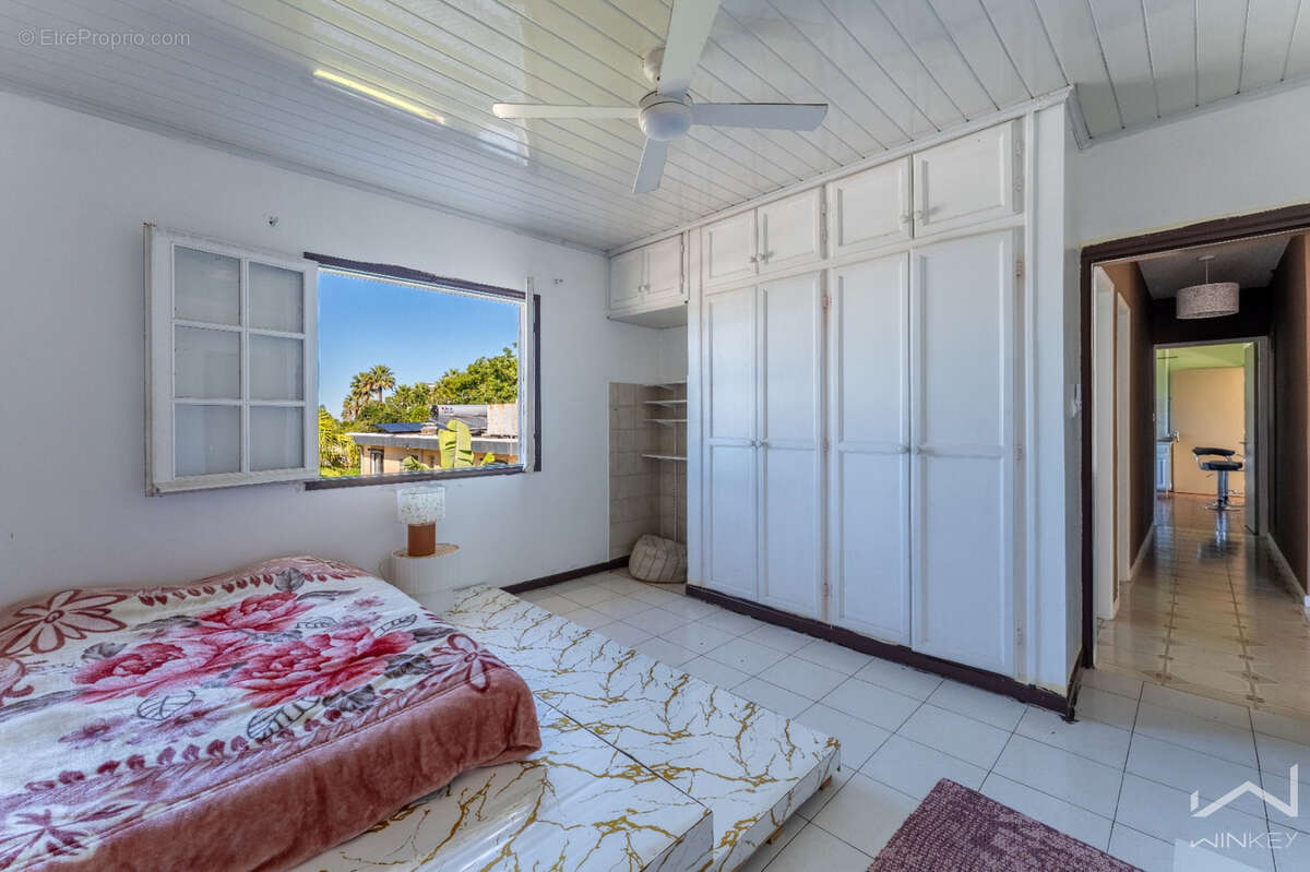 EXCLUSIVITÉ · Maison 230 m2 · 2 logements indépendants · Le Tampon 12ème Km · - photo 14