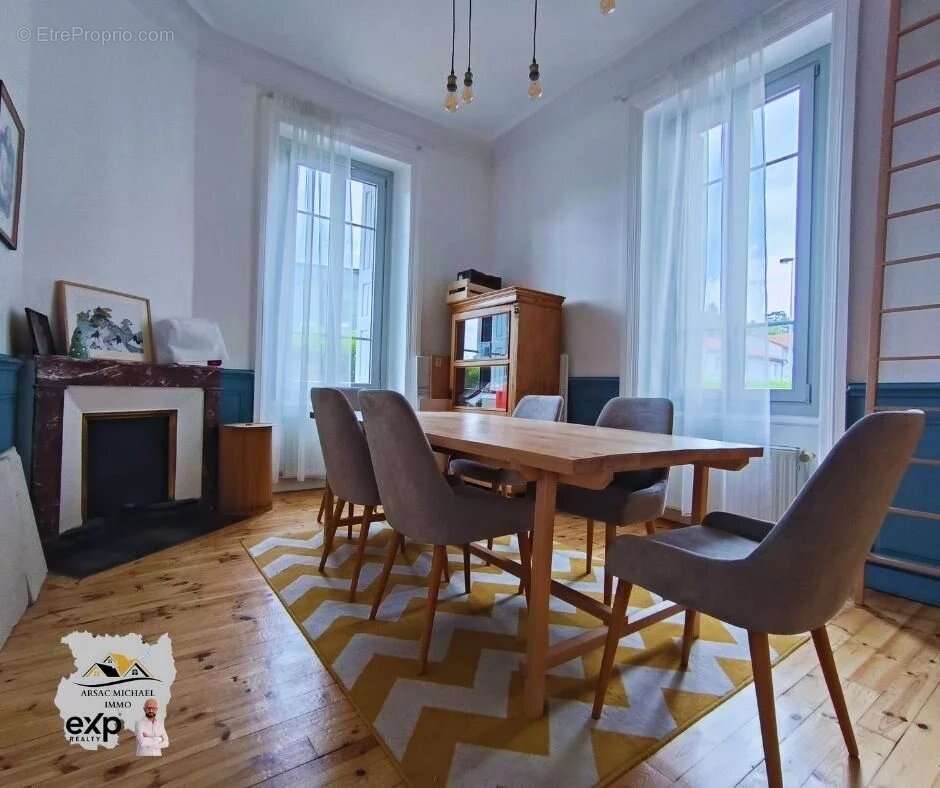 Appartement à CHADRAC