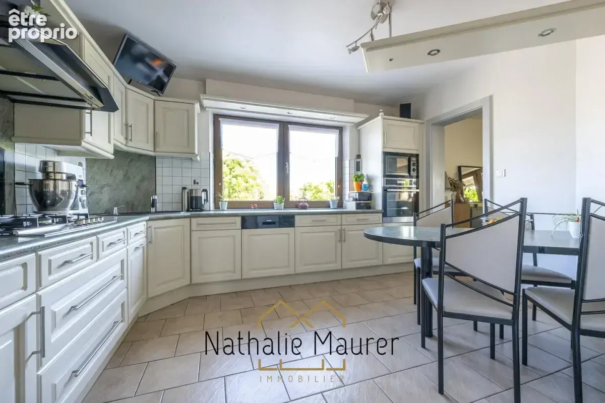 Maison familiale très bien entretenue ! - photo 11