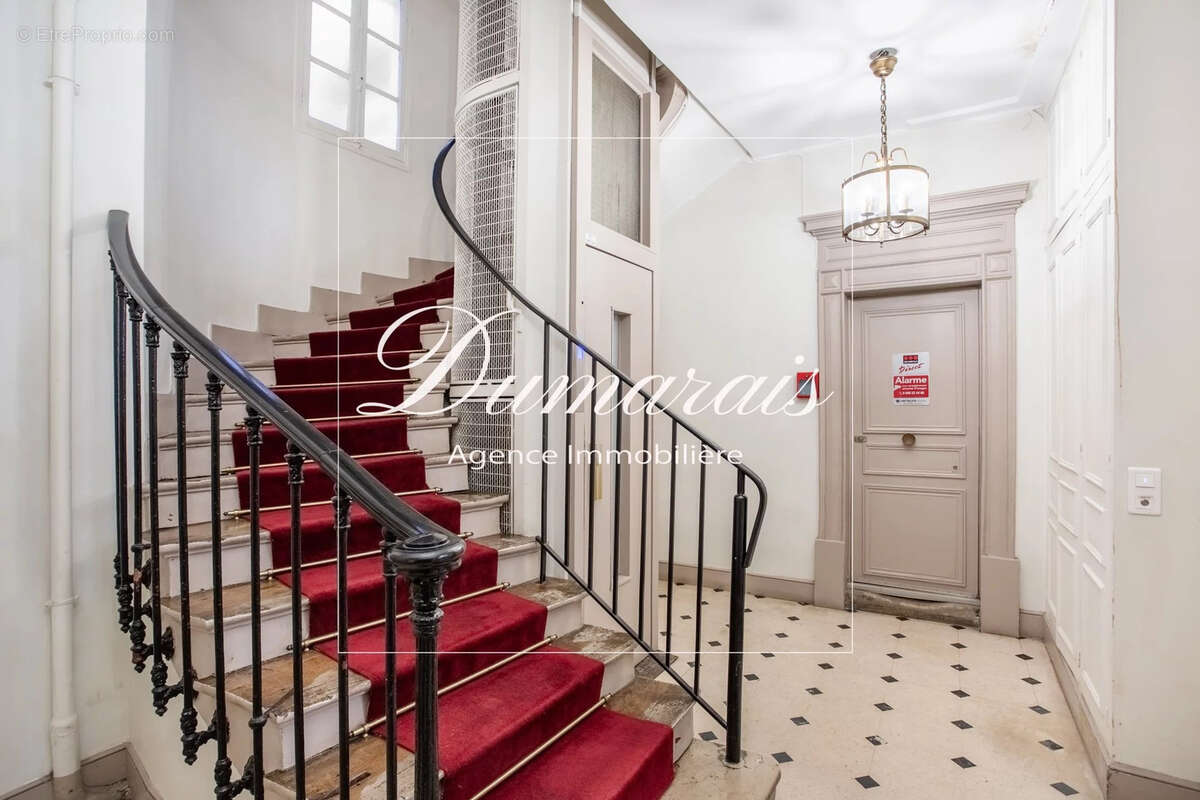 Appartement à PARIS-4E