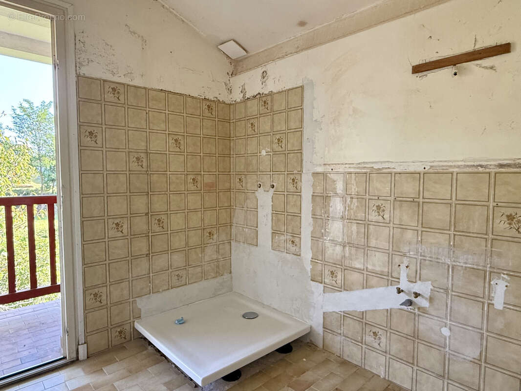 Maison à BASSUSSARRY