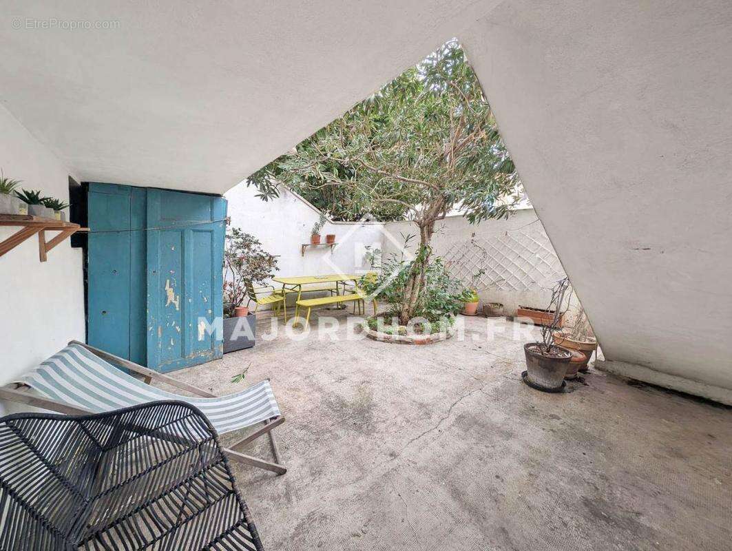 Appartement à MARSEILLE-7E