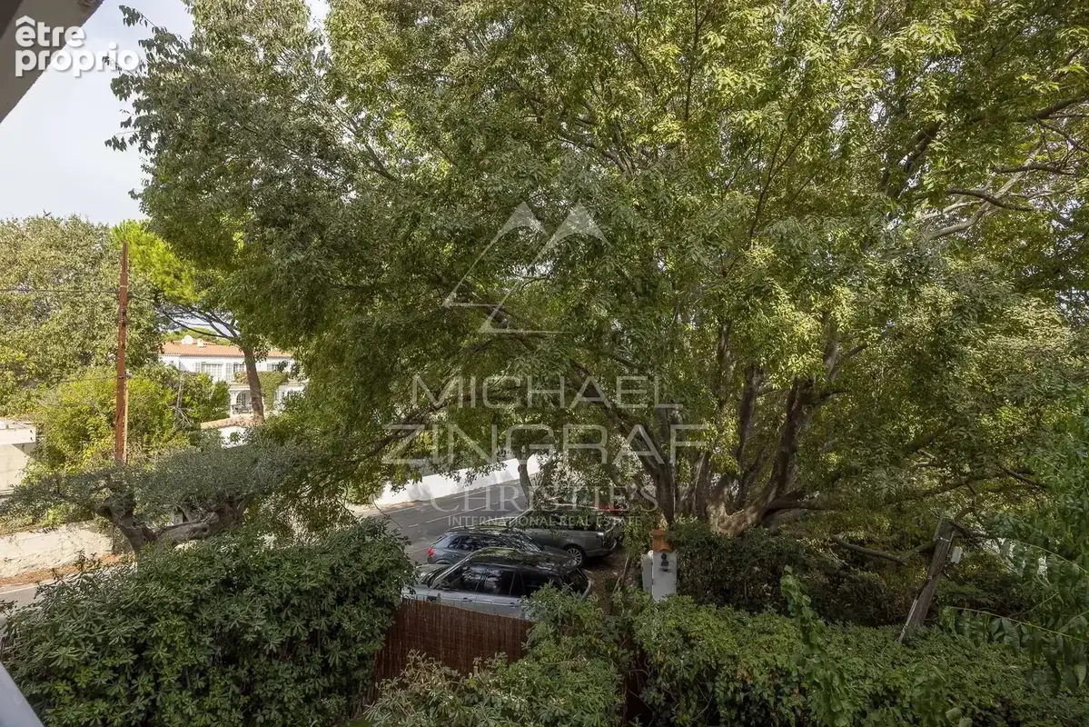 Cap d’Antibes – Une adresse privilégiée à quelques pas de la Garoupe - photo 11
