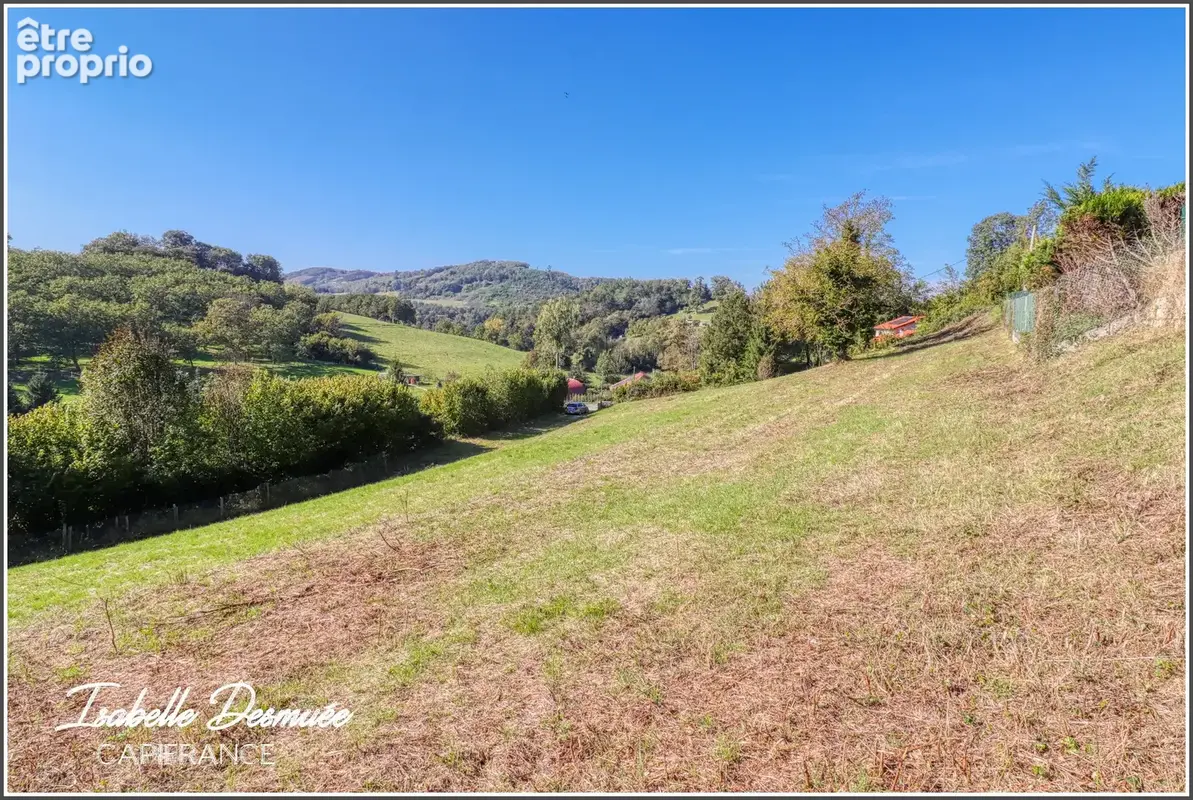 A SAINT PAUL D'IZEAUX (38) - À vendre, terrain exceptionnel de 2 595 m², hors lotissement - photo 2