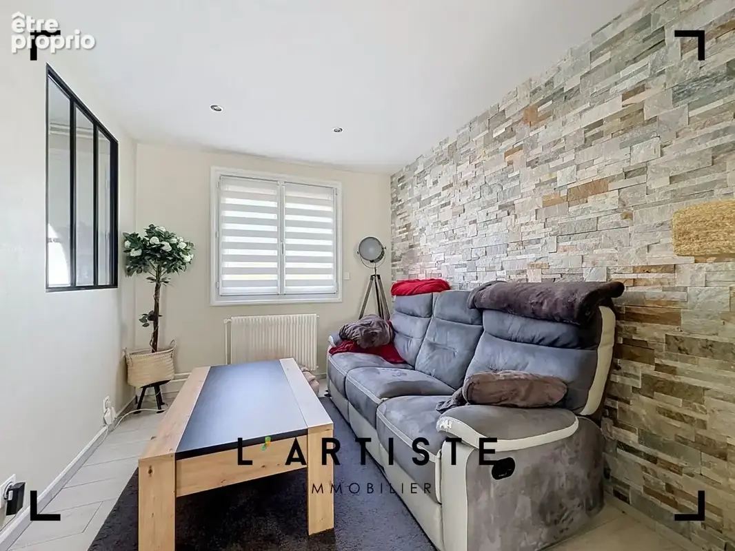 Maison 4 pièces 89 m² à vendre à Saint-Pierre-Les-Elbeuf (76320) - photo 3
