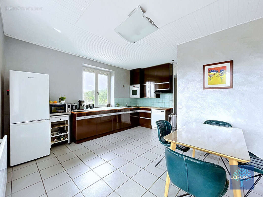 Appartement à SAINT-CYR-AU-MONT-D'OR