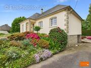 Photo 1 - Maison à SAINT-GEORGES-BUTTAVENT