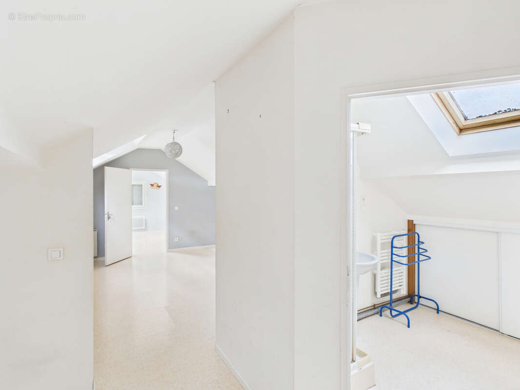 Maison à CHAPAREILLAN