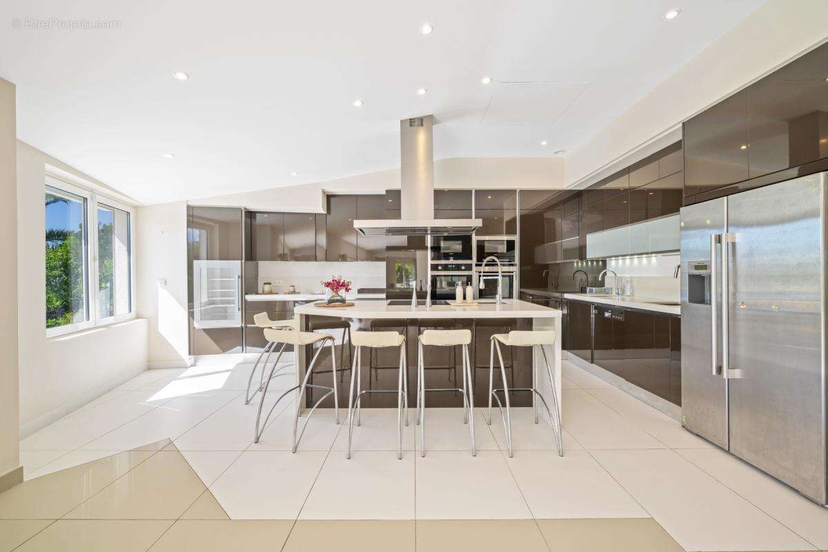 Maison à MOUANS-SARTOUX