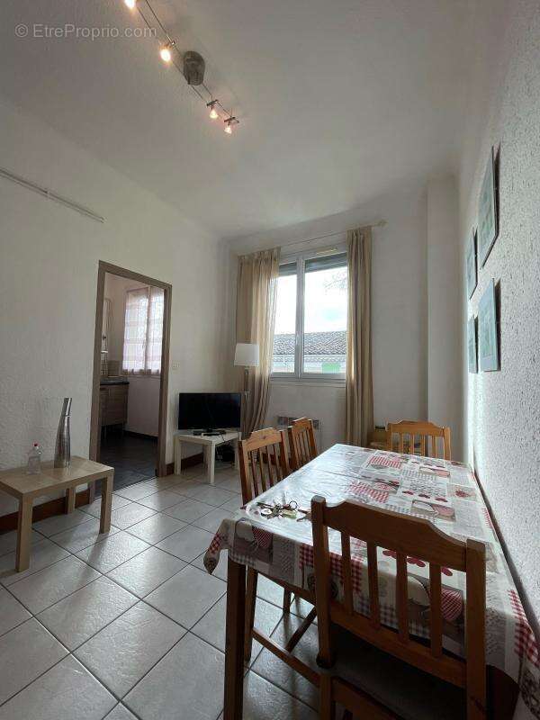 Appartement à GREOUX-LES-BAINS