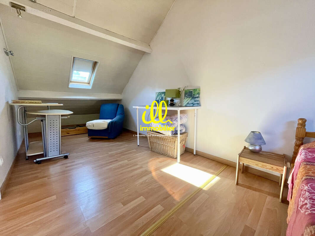 Appartement 199 m² à Nouzonville  - photo 5