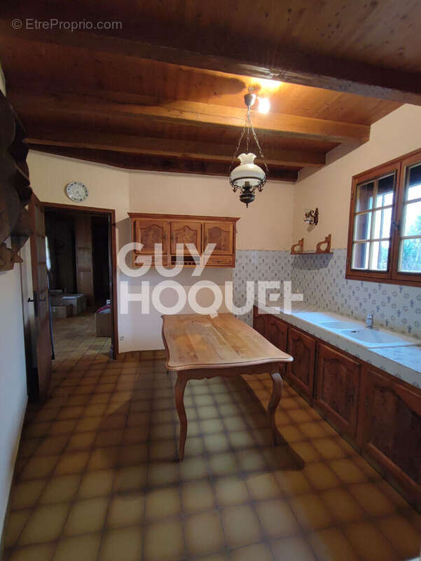 Maison à SAINT-SULPICE-D'ARNOULT