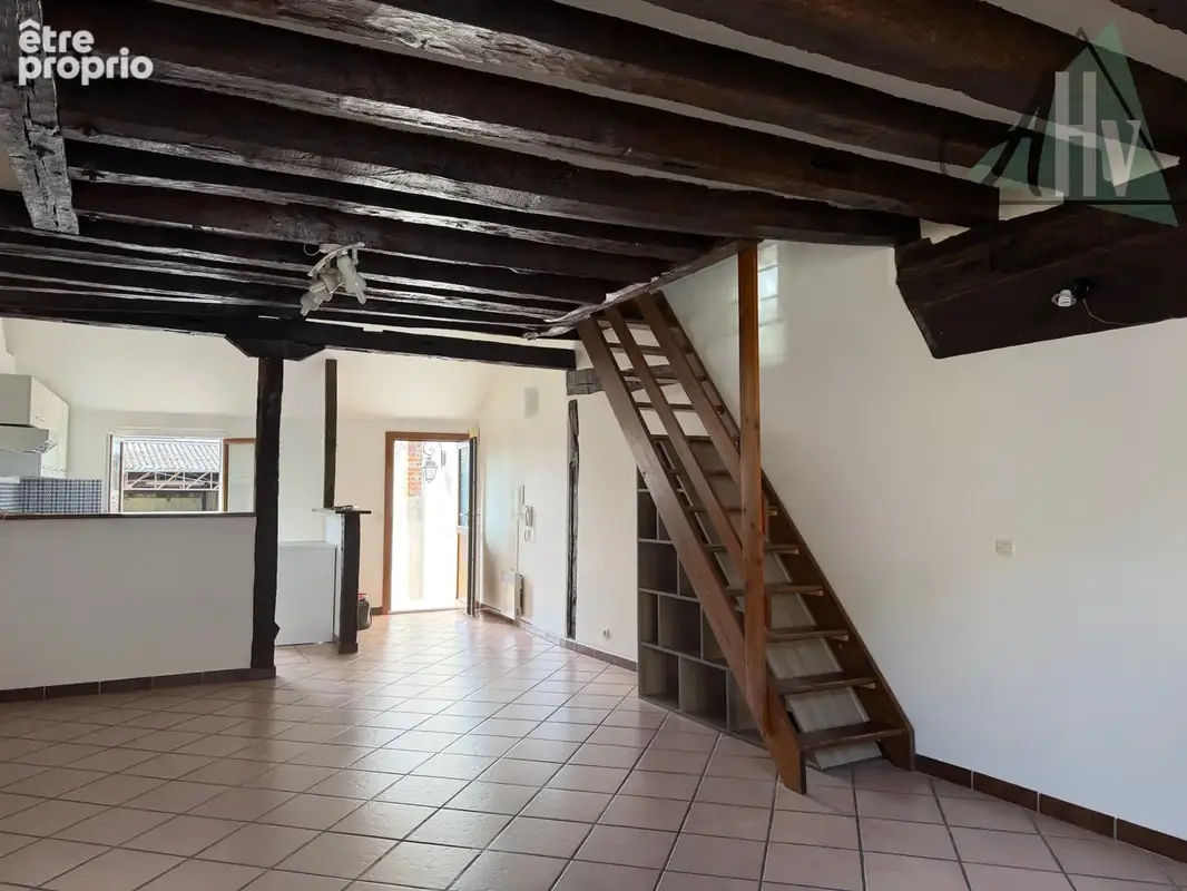 Duplex - F2 de 63m2 - cœur de Provins ! - photo 4