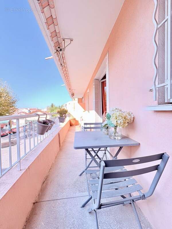 Appartement à SAINT-RAPHAEL