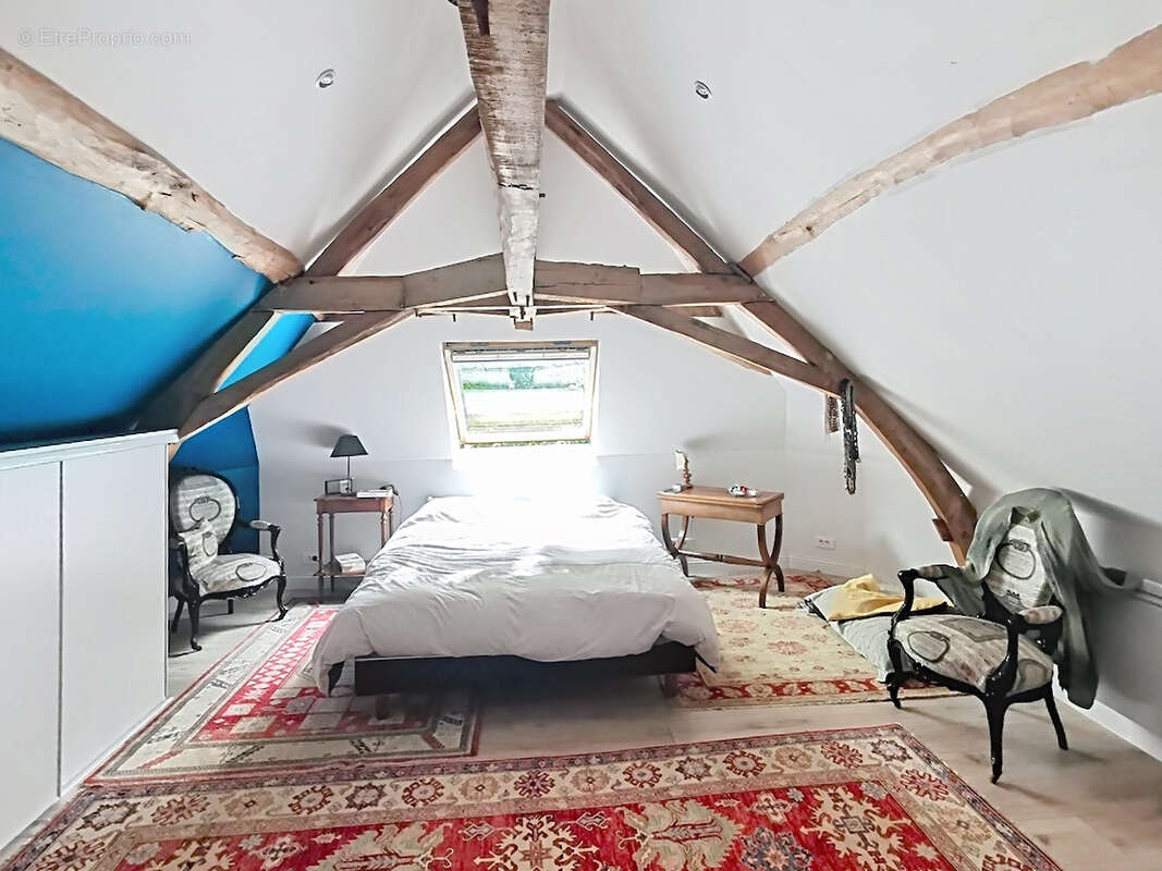 Maison à VARENNES-SUR-LOIRE