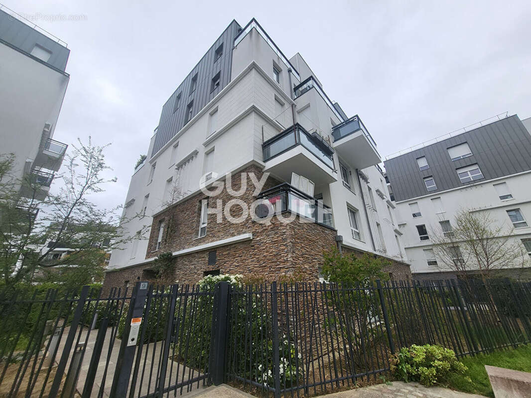 Appartement à ROSNY-SOUS-BOIS