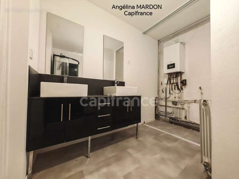 Maison de ville familiale T7 de 139 m² à Bolbec (5 à 6 chambres) avec cour et atelier - photo 7