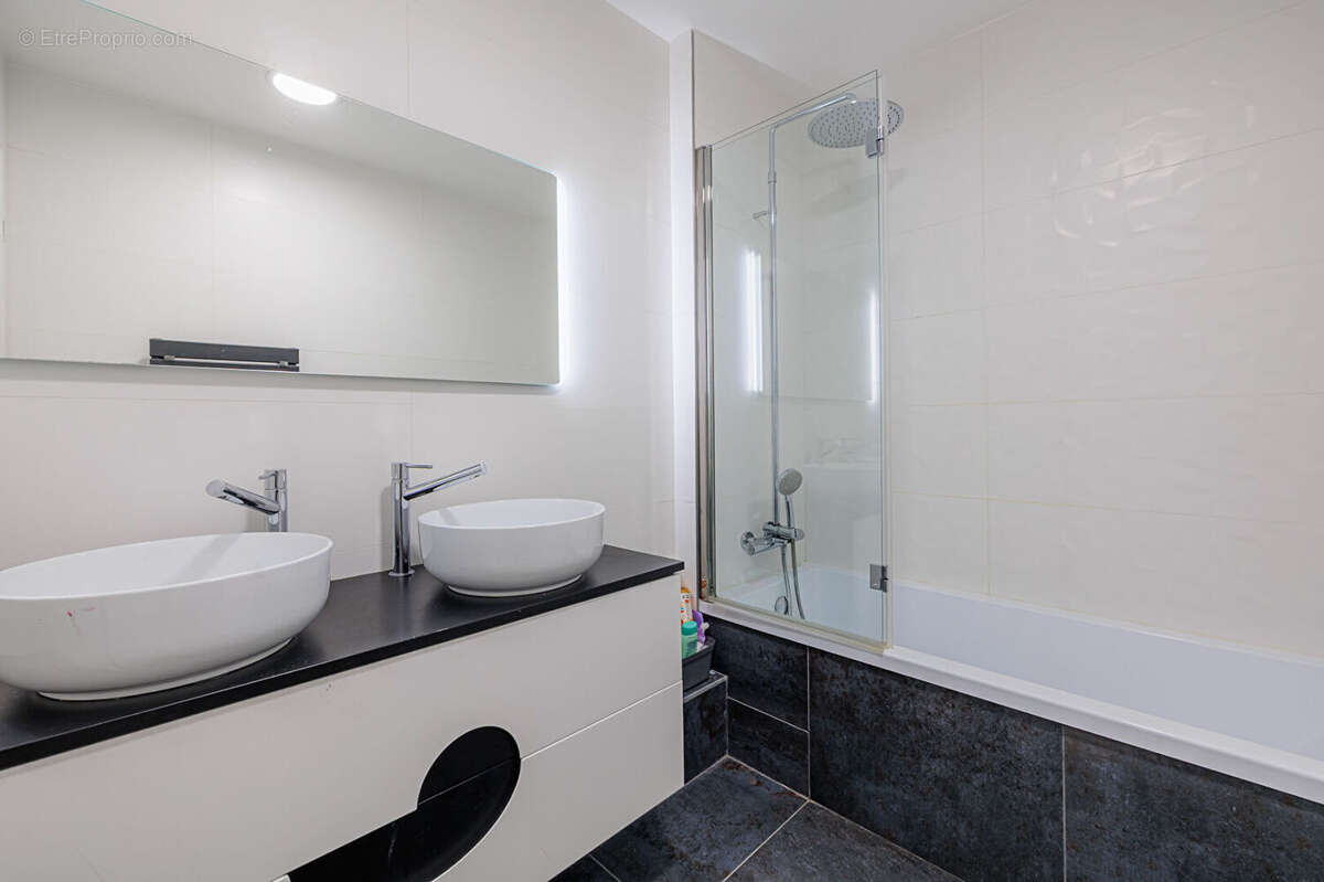 Appartement à POMPERTUZAT