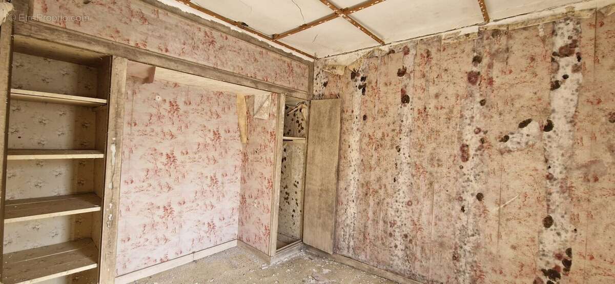Maison à MENARS