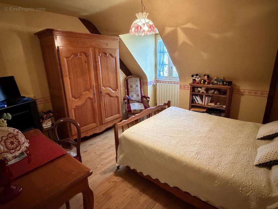 Maison à SAINT-LONGIS