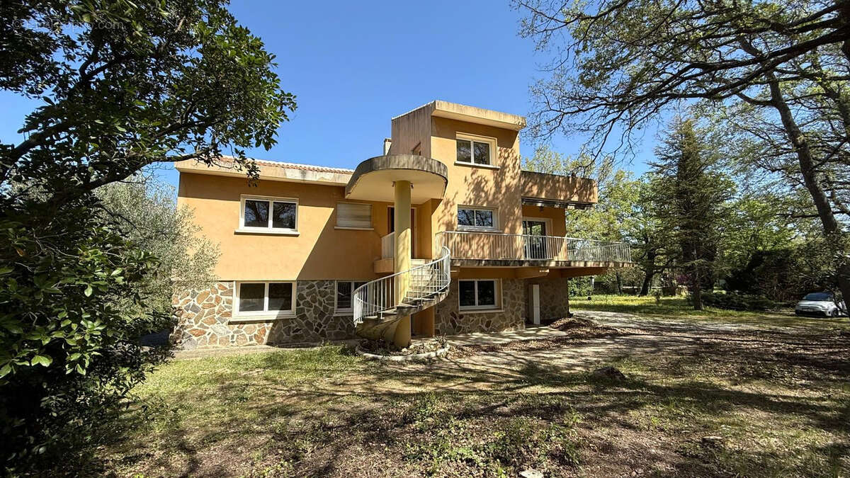 Maison à AIX-EN-PROVENCE