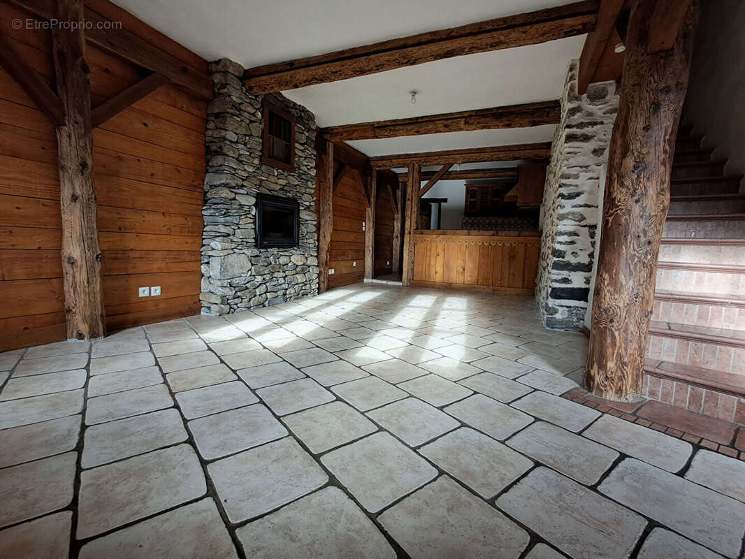 Appartement à BOURG-SAINT-MAURICE