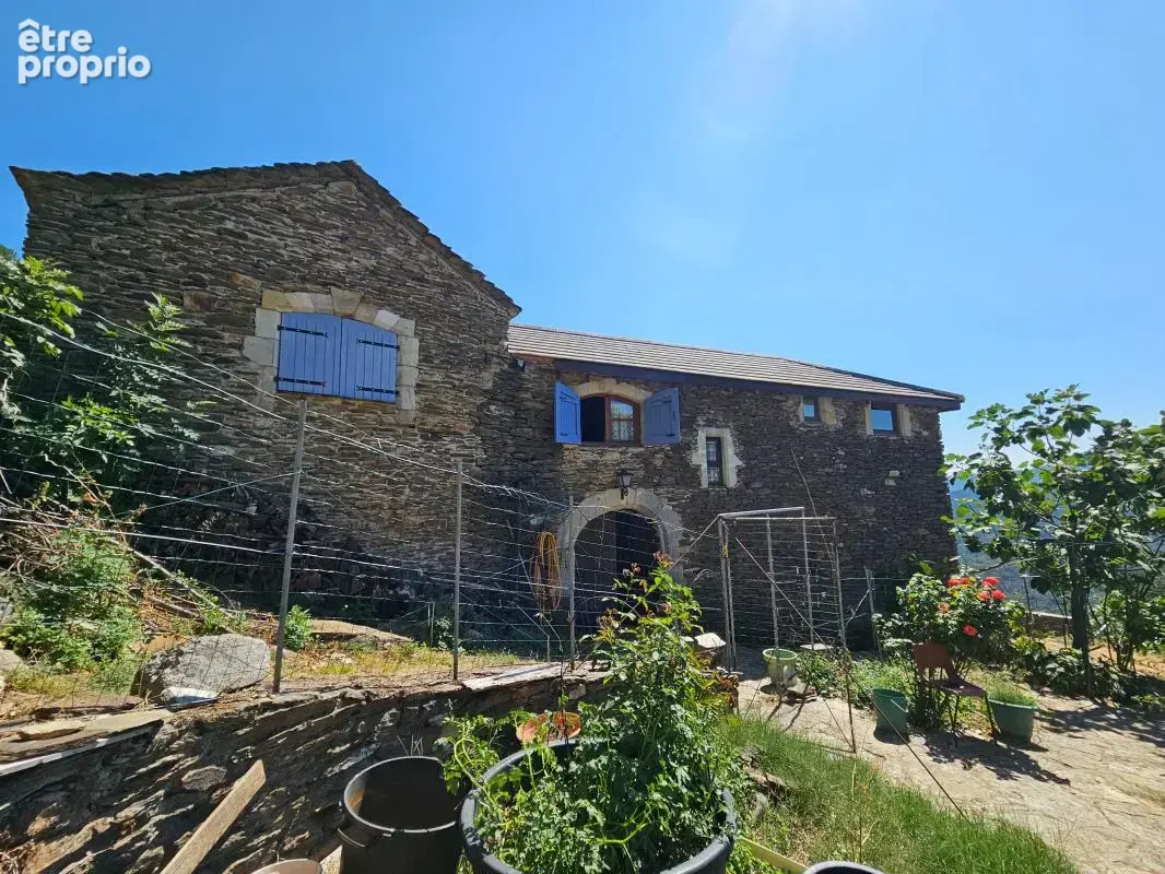 PONTEILS-ET-BRÉSIS- Mas en pierre 119m2, source privée, vue panoramique et 8000m2 de terrain. Annexe à rénover - photo 2