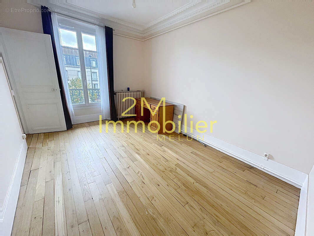 Appartement à MELUN
