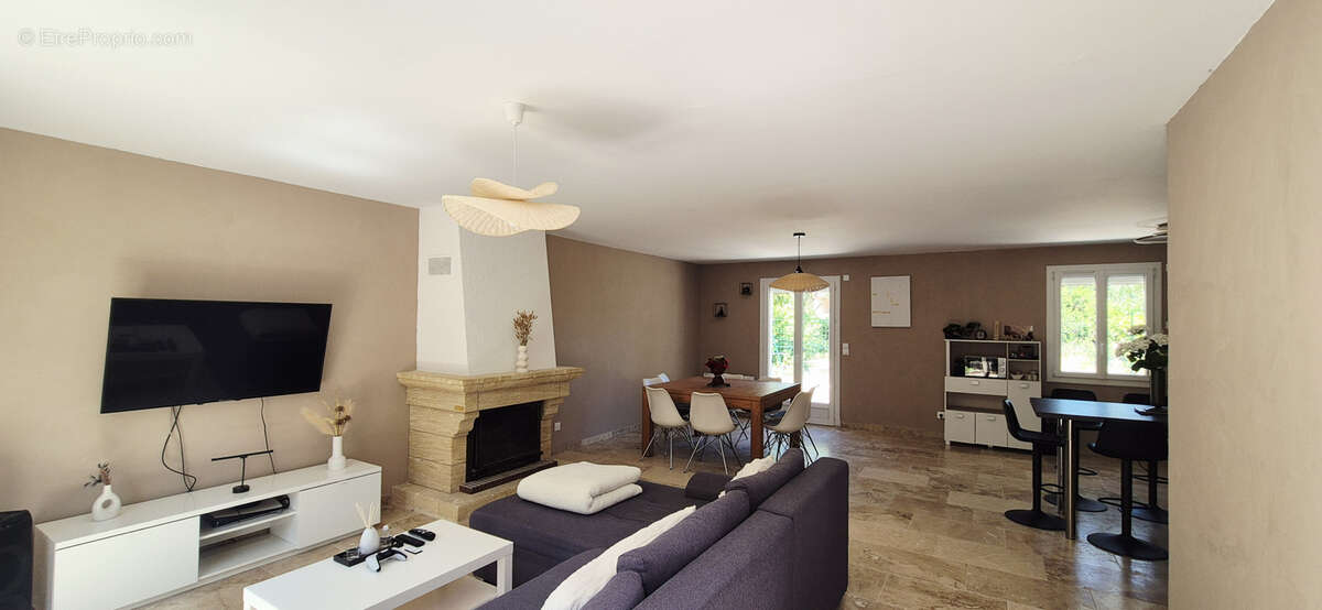 Maison à QUISSAC