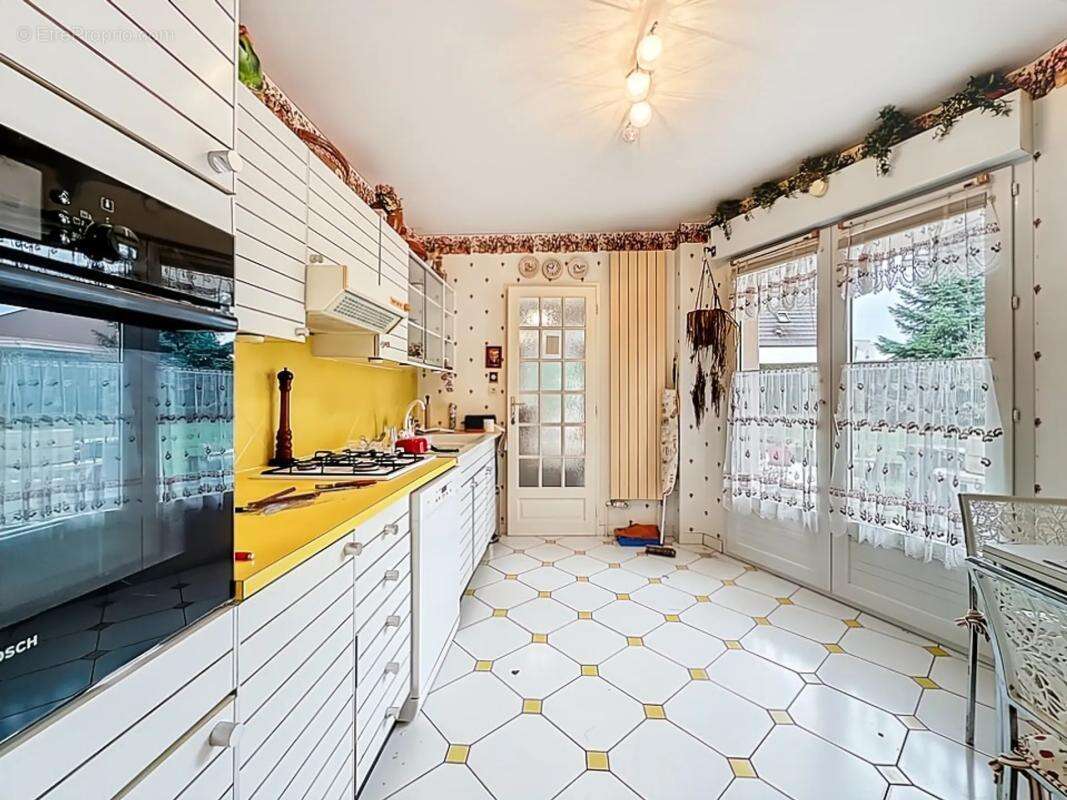 Maison à MAILLOT