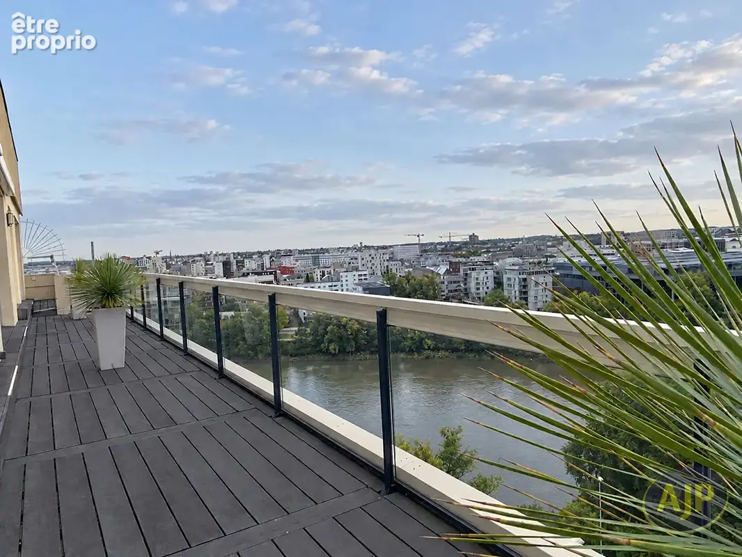 NANTES CENTRE  : dernier étage d'exception et ses jardins suspendus - photo 3