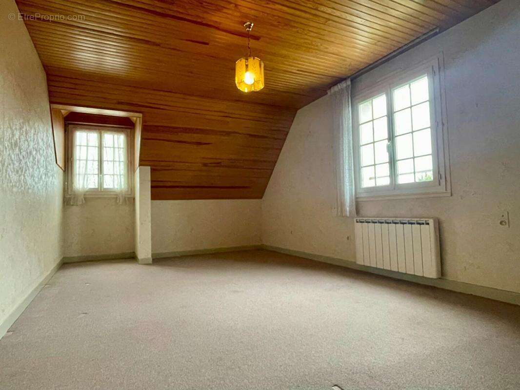 Maison à VALLANT-SAINT-GEORGES