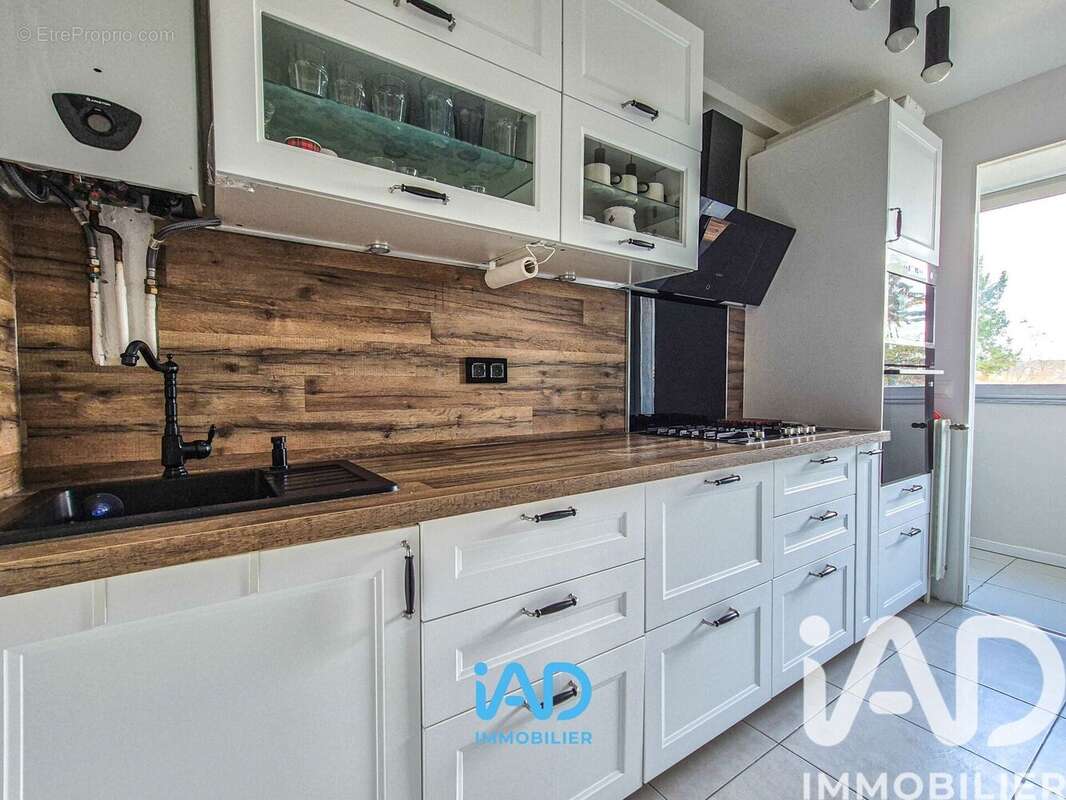 Photo 2 - Appartement à MANTES-LA-VILLE