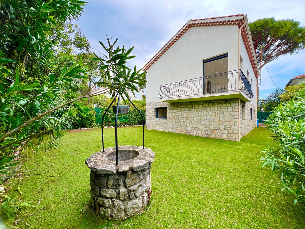 Maison de 3 appartements avec jardin et parking • Secteur Tassigny Cannes - photo 16